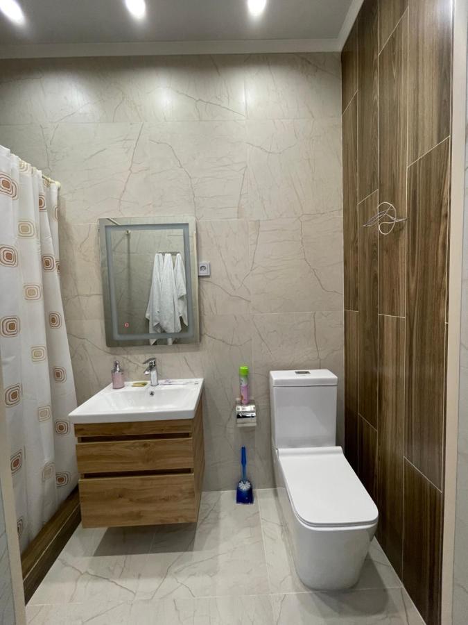 Elite House Hotel Shymkent Bagian luar foto